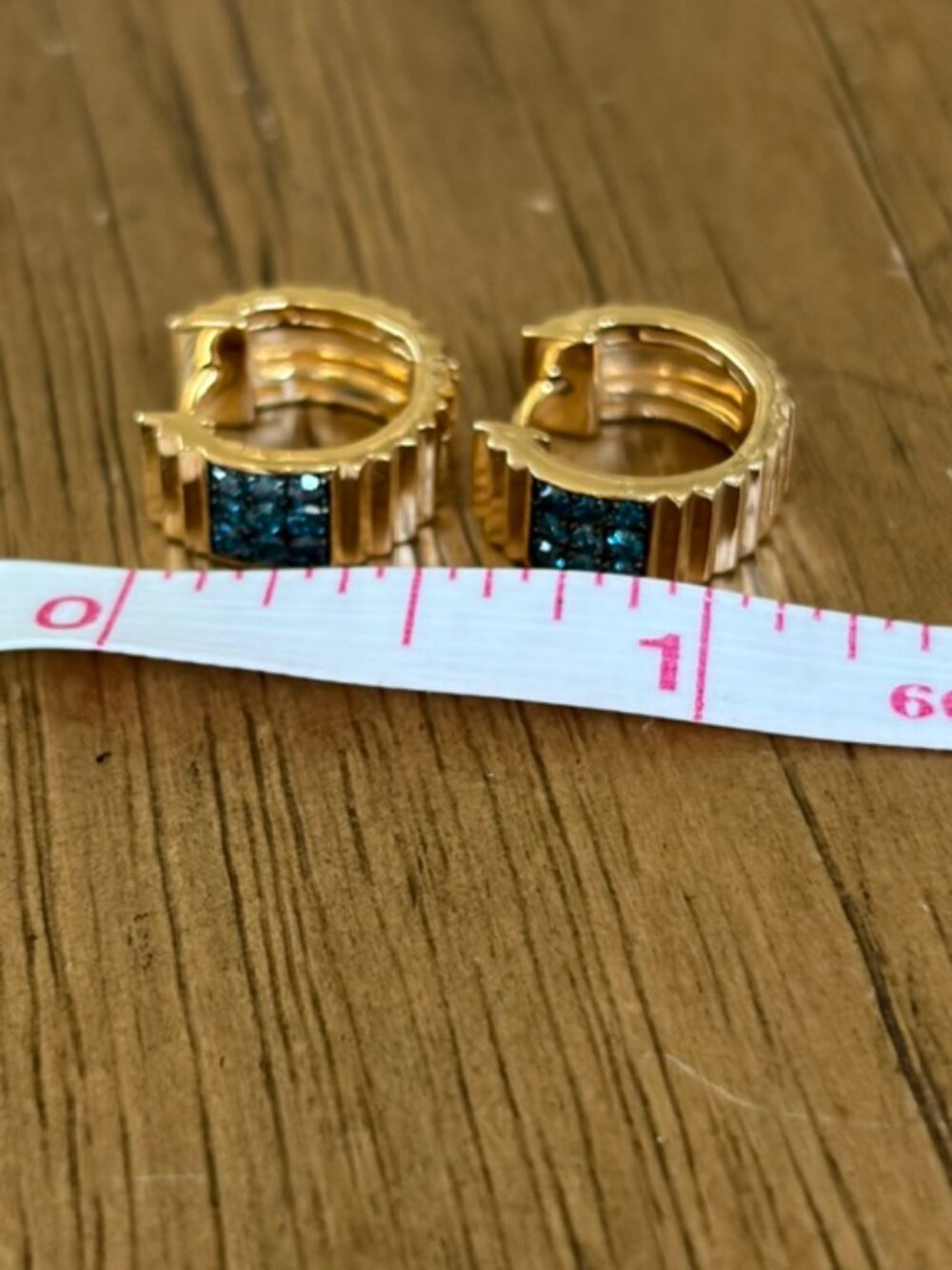 Rarities Carol Brodie Genuine BLUE Diamond Hugger Hoop Earrings NWT - Picture 16 of 16